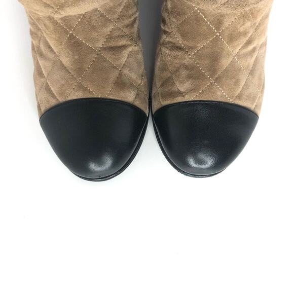 Chanel Quilted Foldover CC Clover Suede Cap Toe Pull On Boots 39 - Picture 7 of 11